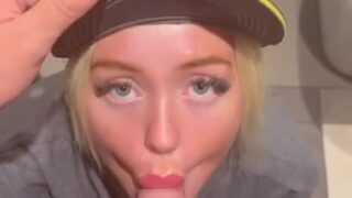 Belle Olivia – McDonald’s Employee Has Sex In The Toilet