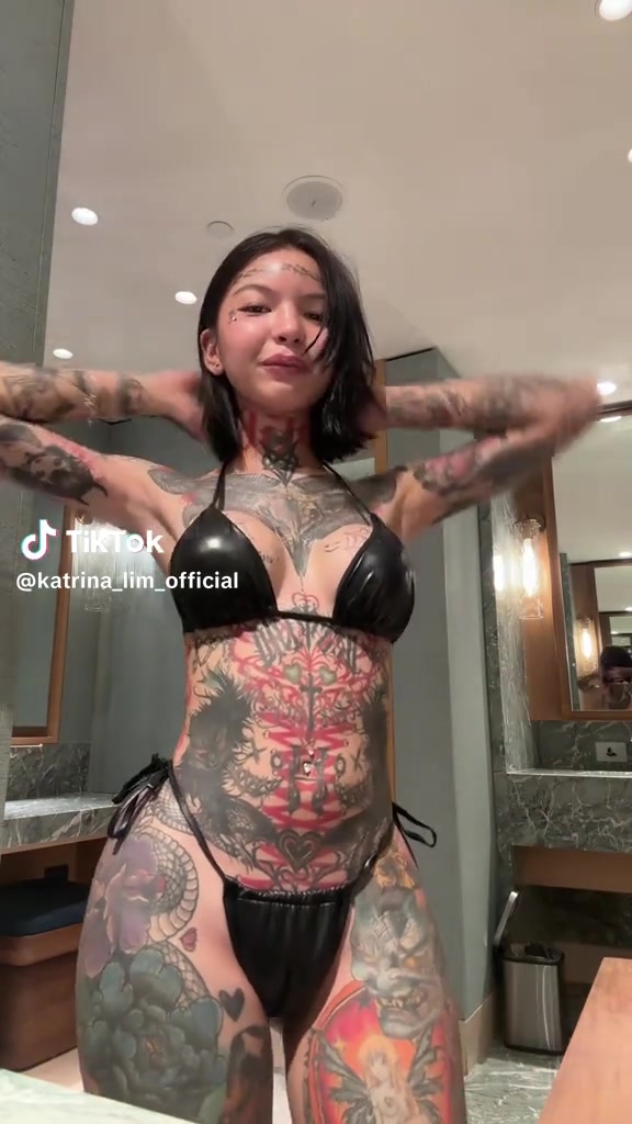 Katrina Lim Viral Video Kiffy Nude Showing Off Her Body
