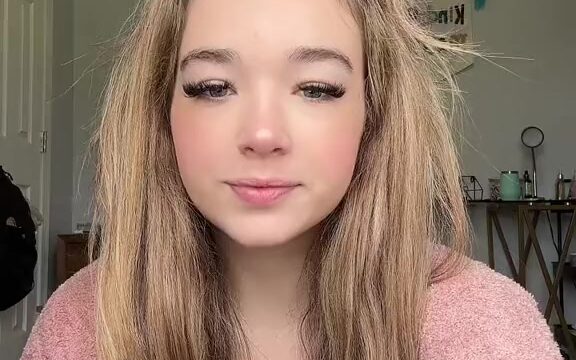 Baylen Dupree New Video Showing Off Her Big Tits