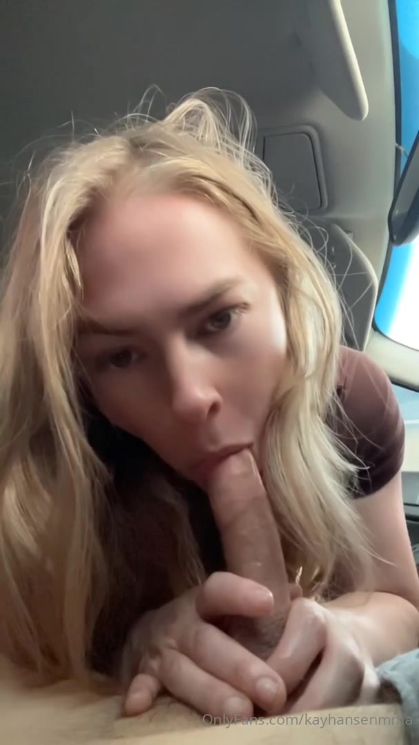 Kay Hansen UFC Sucks Boyfriend’s Cock In The Car