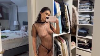 Sophie Rayne / Sophierayne Nude Showing Off Big Boobs