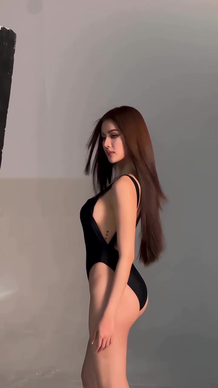 Xobam Panichada Beautiful Angel Shows Off Her Perfect Body